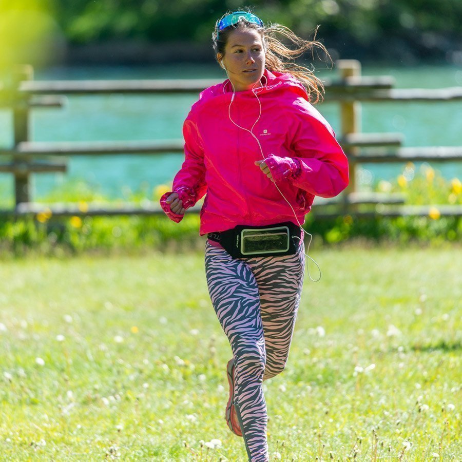 swipe running belt with window girl